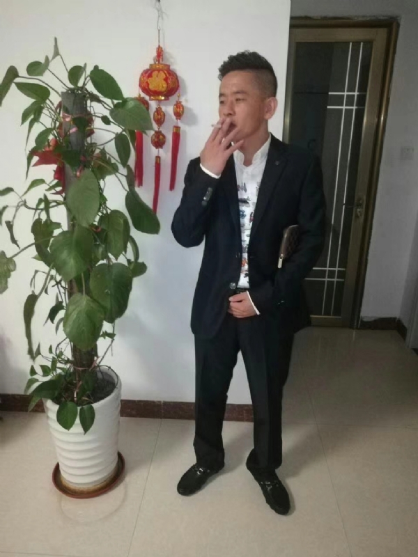 男人三十而立的第二张照片--政和相亲网