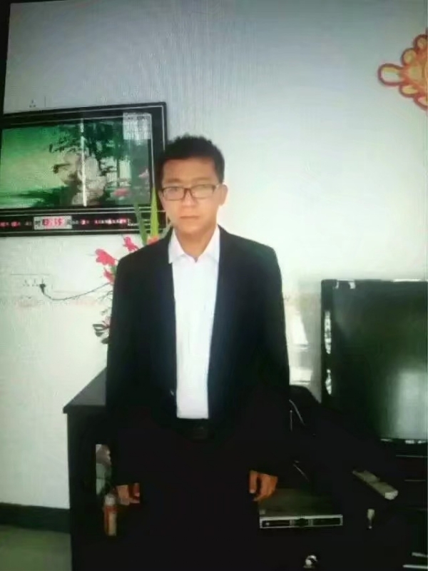 依然疼痛的第一张照片--政和相亲网