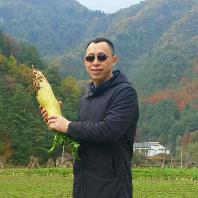 墨迹男的第一张照片--政和相亲网
