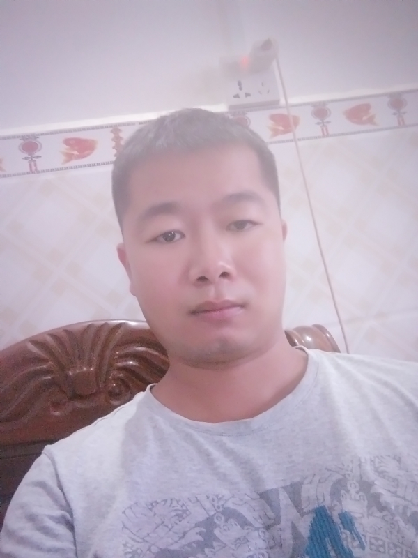 心雨的第一张照片--政和相亲网