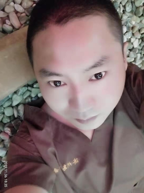 红枫叶的第一张照片--政和相亲网