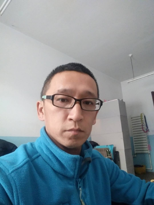晓峰的第三张照片--政和相亲网