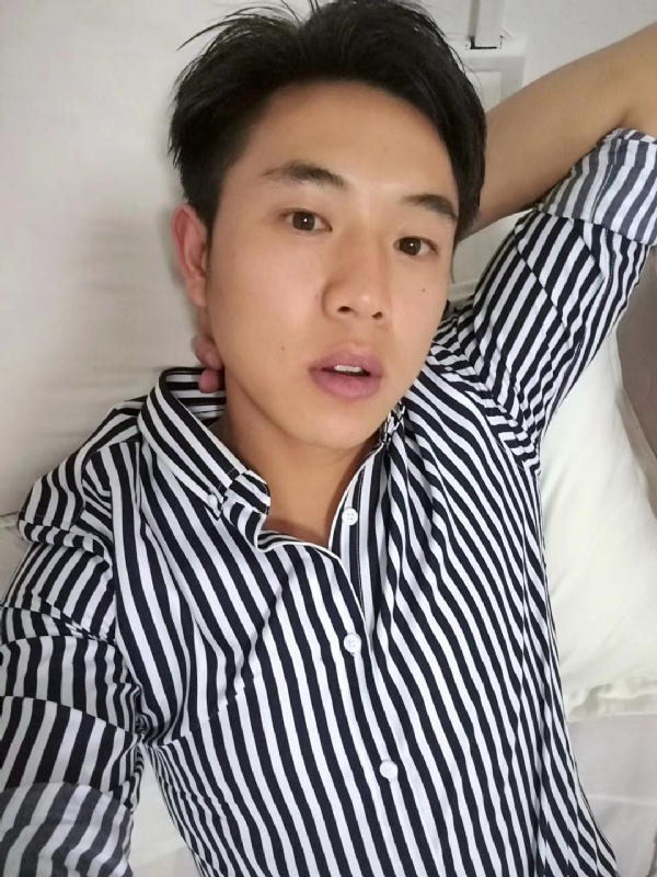 小雷的第二张照片--政和相亲网