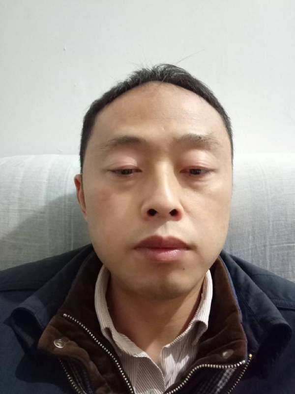阳光的第一张照片--政和相亲网
