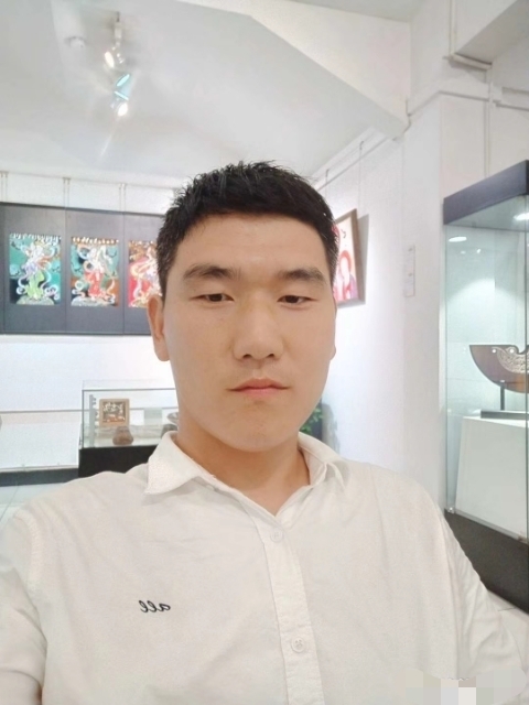 自律人生的第一张照片--政和相亲网