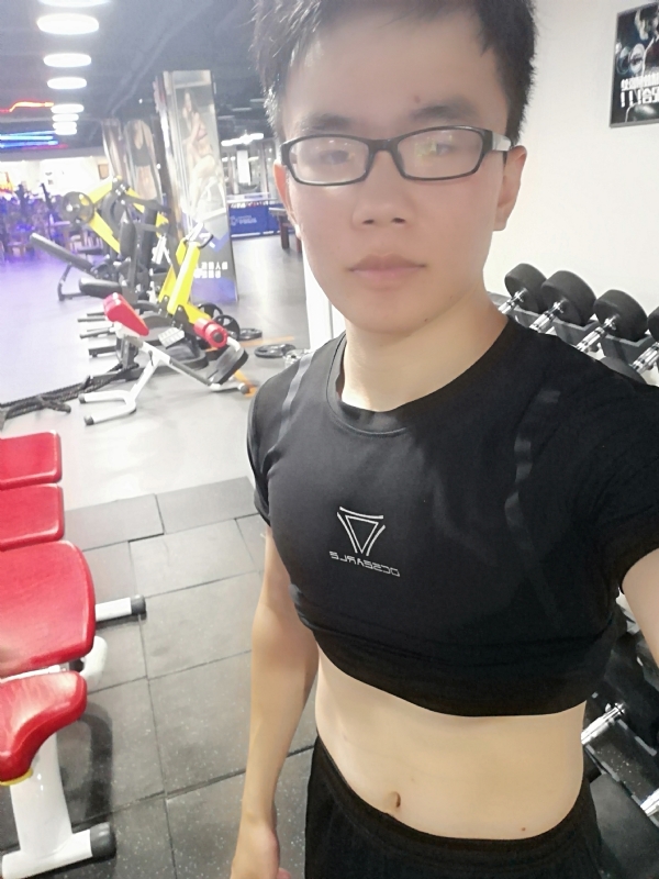 石榴裙下的第一张照片--政和相亲网