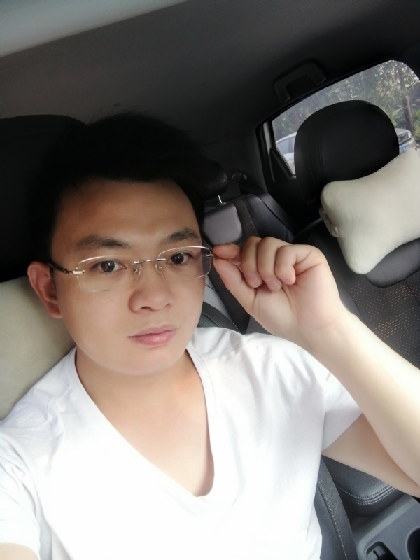 幸福的拥抱的第二张照片--政和相亲网