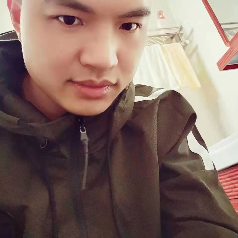高大上的宅男的第二张照片--政和相亲网