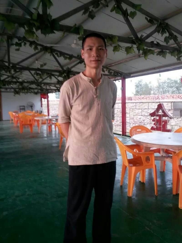 周哥的第三张照片--政和相亲网