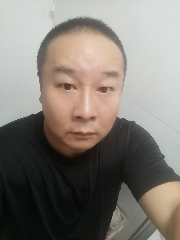 一束光的第一张照片--政和相亲网