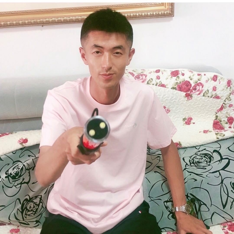 转身留下孤独的她的第一张照片--政和相亲网