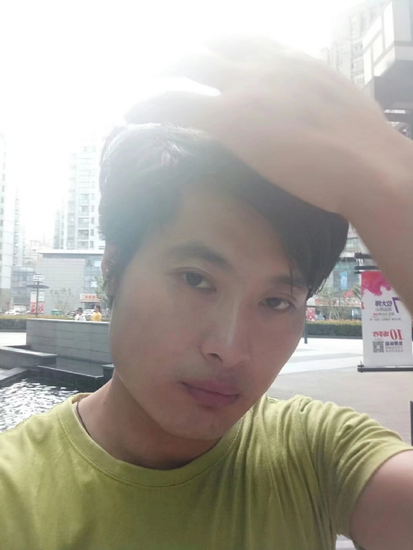 钢铁侠的第一张照片--政和相亲网