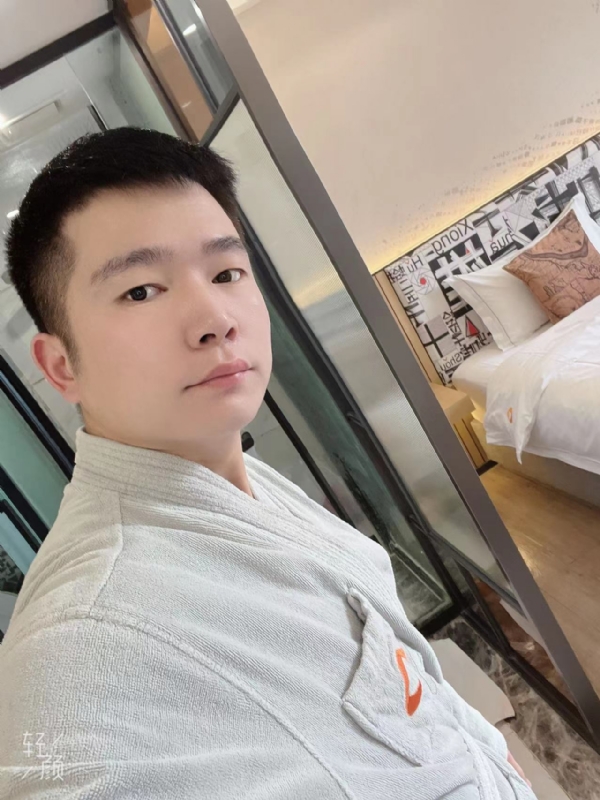 绿帽的第一张照片--政和相亲网