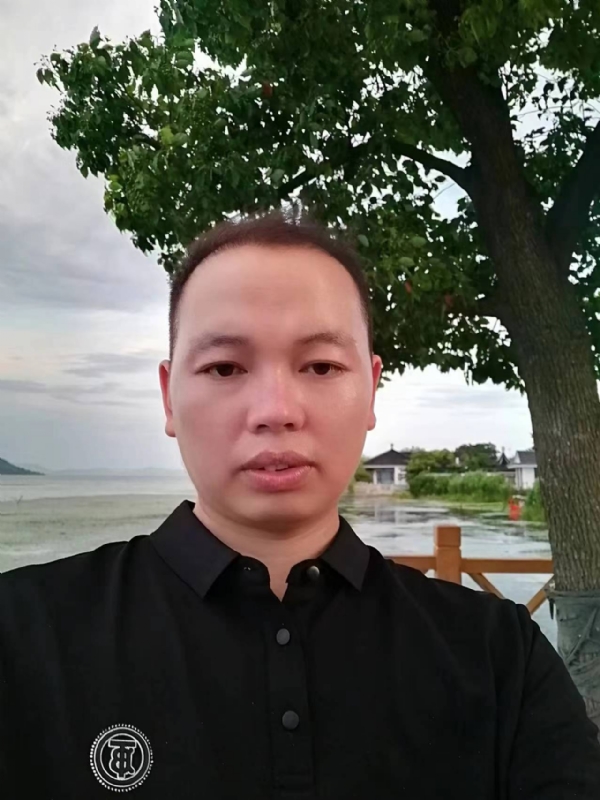 一起说晚安的第一张照片--政和相亲网
