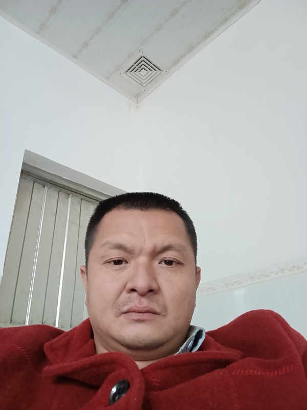 兰成龙的第一张照片--政和相亲网
