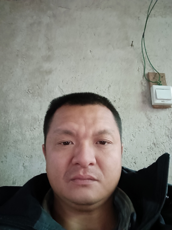 兰成龙的第三张照片--政和相亲网