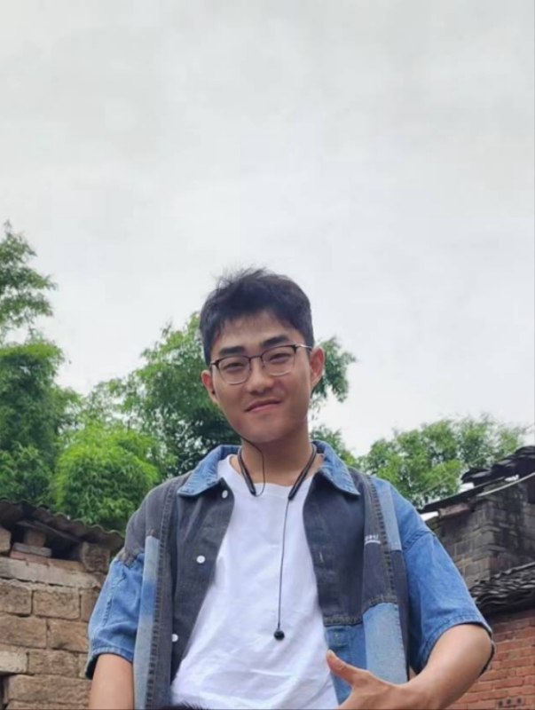 越努力越幸运的第一张照片--政和相亲网