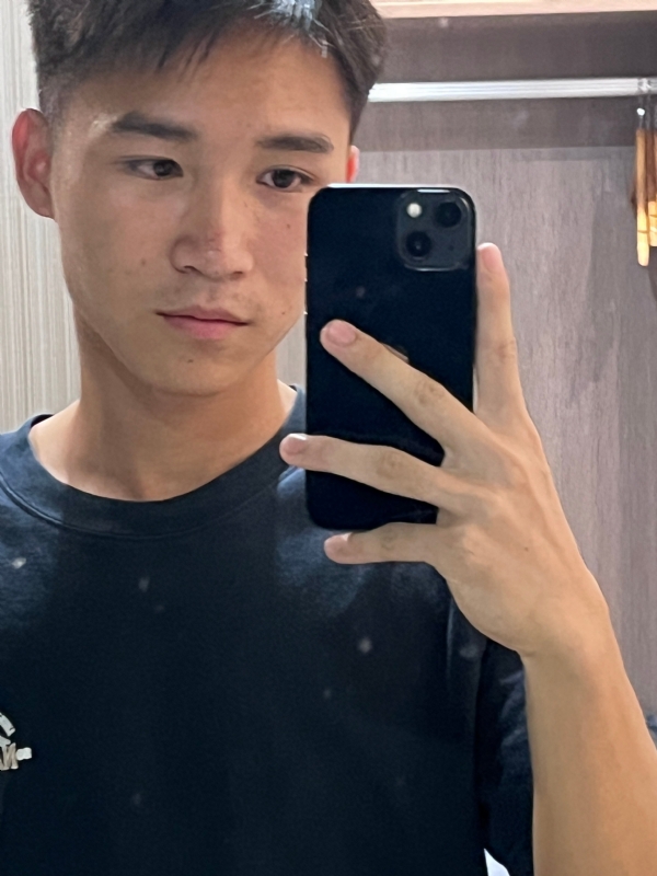 画家的第二张照片--政和相亲网