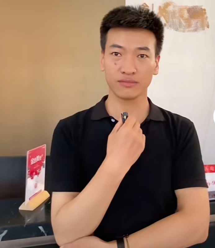 一杯梁白开的第一张照片--政和相亲网