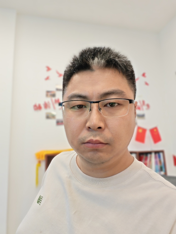 苦海寻舟的第一张照片--政和相亲网
